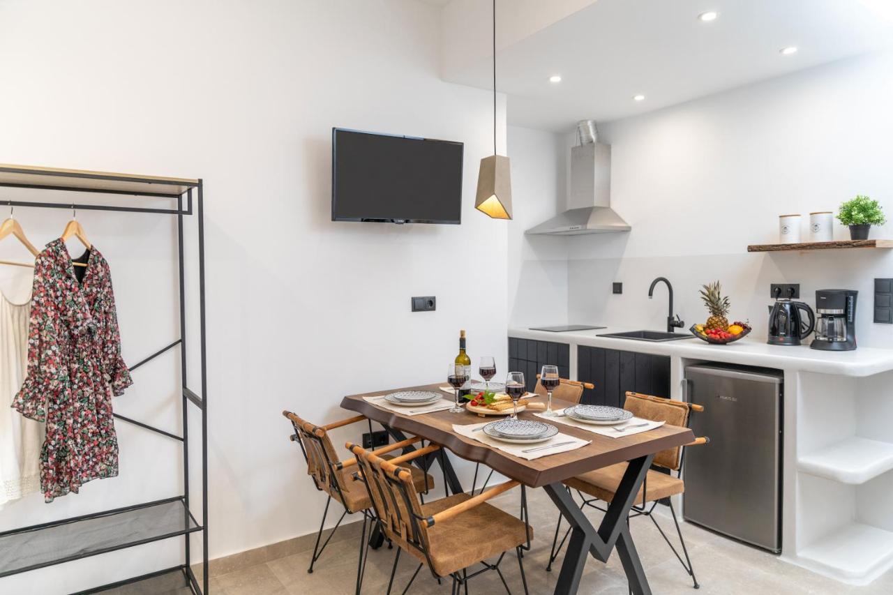 Camares Of Castle - New Luxury Apartments Naxos City Eksteriør billede